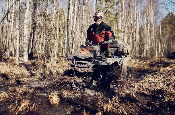 Прокат квадроциклов. Подарочные сертификаты Ultra Подарки Петрозаводск. Купить оригинальный подарок или подарочный сертификат на Прокат квадроциклов. Сервис UltraPodarki.ru Петрозаводск 8 800 505 95 30. 