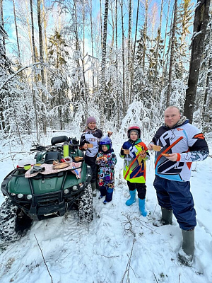 Прокат квадроциклов. Подарочные сертификаты Ultra Подарки Петрозаводск. Купить оригинальный подарок или подарочный сертификат на Прокат квадроциклов. Сервис UltraPodarki.ru Петрозаводск 8 800 505 95 30. 