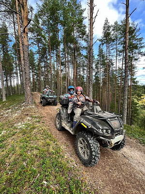 Прокат квадроциклов. Подарочные сертификаты Ultra Подарки Петрозаводск. Купить оригинальный подарок или подарочный сертификат на Прокат квадроциклов. Сервис UltraPodarki.ru Петрозаводск 8 800 505 95 30. 